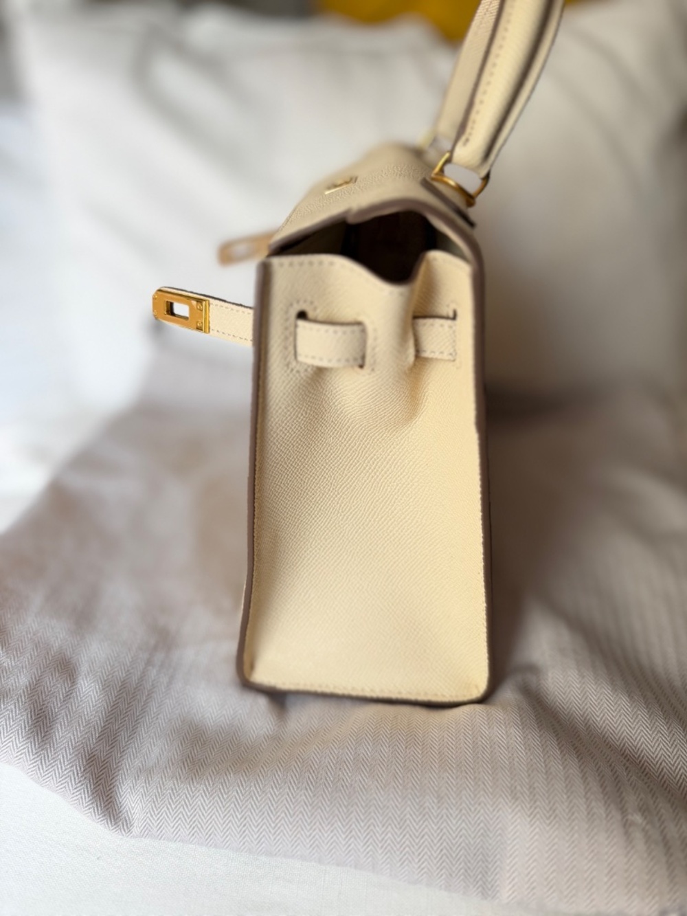 Bag - Picture 3 of 6